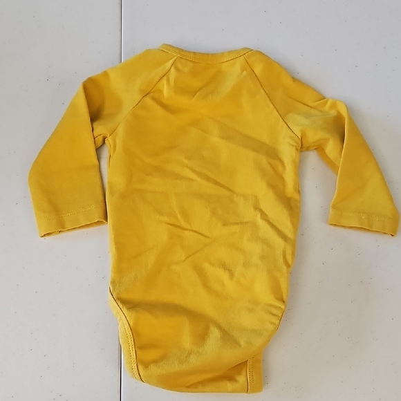 H&M Yellow Bodysuit with Cute Winnie The Pooh Design - Picture 3 of 3